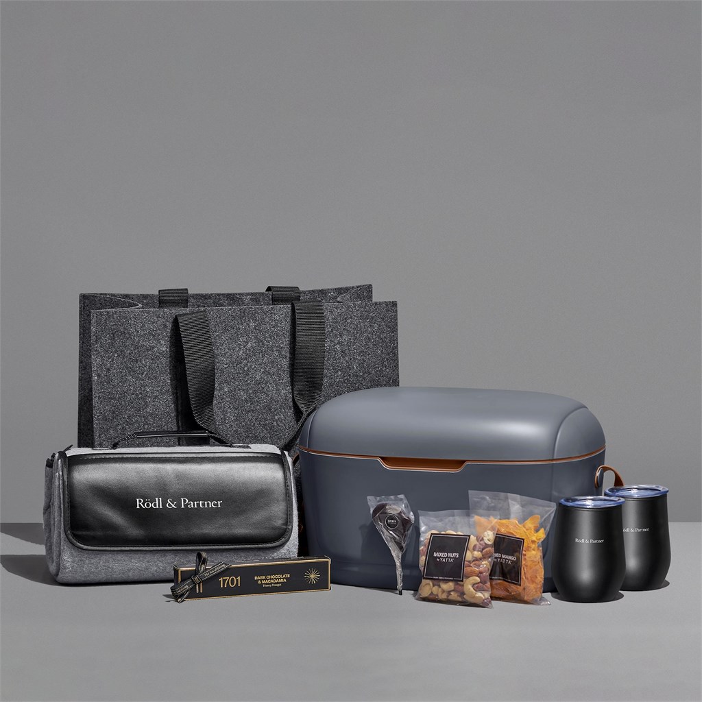 [GH-YT-45-B] Yatta Lavish Leisure Hamper