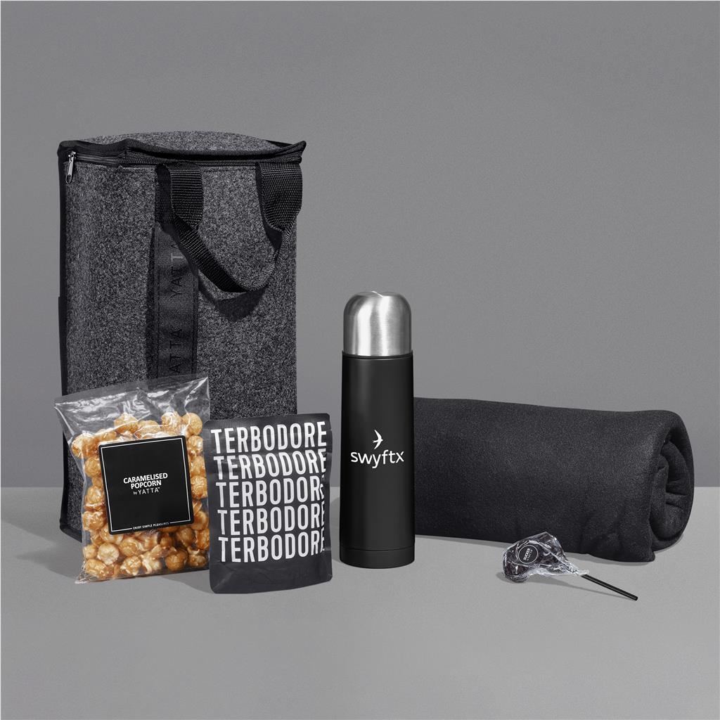 [GH-YT-68-B] Yatta Charming Cuddle Hamper